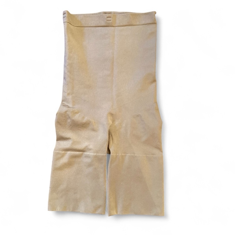 Spanx Higher Power Tummy Control Shorts Shapewear Size Medium